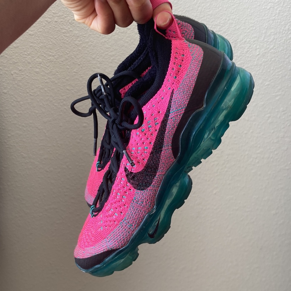 Nike Air VaporMax 2023 Flyknit Miami Nights